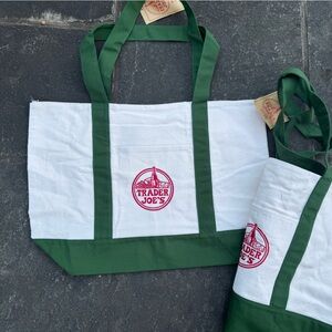 2 Large Brand New Trader Joe's Canvas Green Reusable Tote Bags Limited Edition